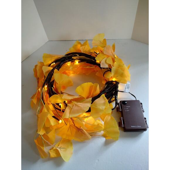 Viva Terra Other - Viva Terra Yellow Floral Battery Operated Timer Lighted Garland